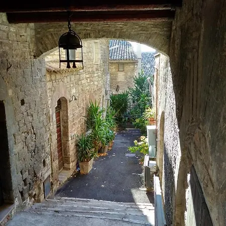 Apartment Easy Apartment, Your Entire House! Assisi
