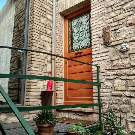 Easy Apartment, Your Entire House! * Assisi